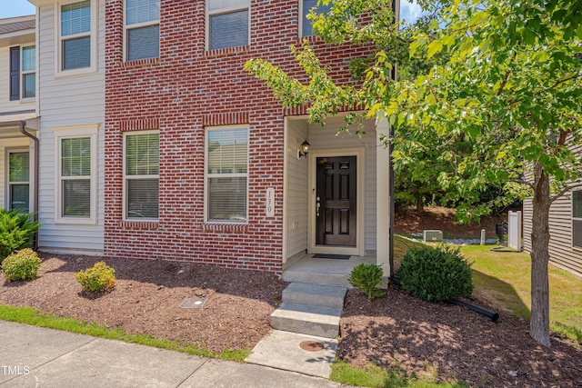 130 Holly Berry Ln, Durham, NC 27703 - view of front facade with brick siding