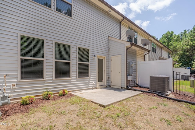 130 Holly Berry Ln, Durham, NC 27703 - rear view of property with a patio
