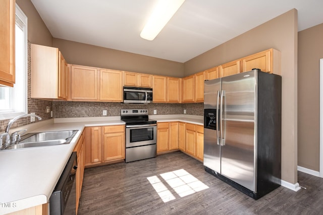 8132 Rolling Glenn Dr, Raleigh, NC 27616 - photo 7