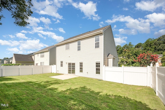 8132 Rolling Glenn Dr, Raleigh, NC 27616 - photo 15