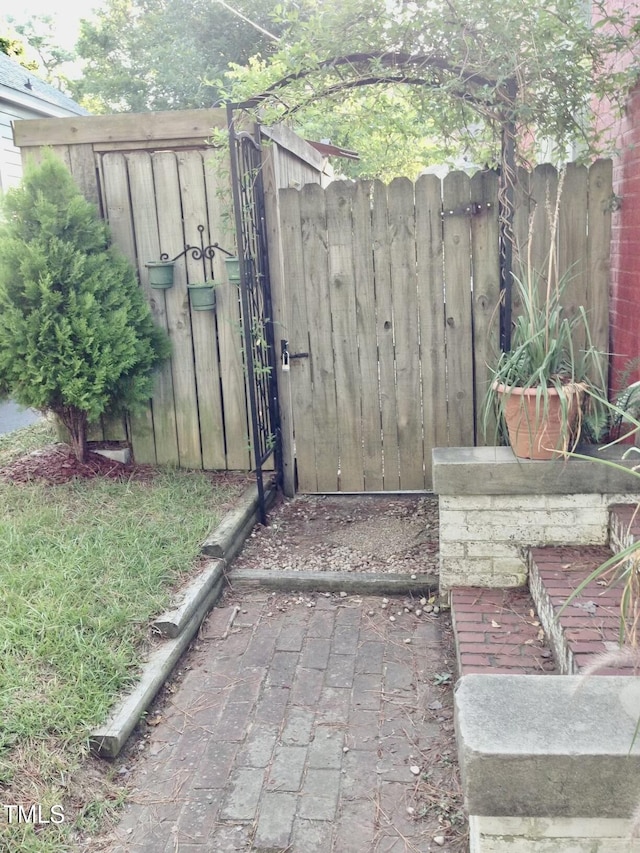 500 N Gulf St, Sanford, NC 27330 - photo 7