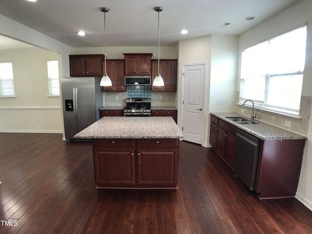5724 Hurkett Ct, Cary, NC 27519 - photo 2