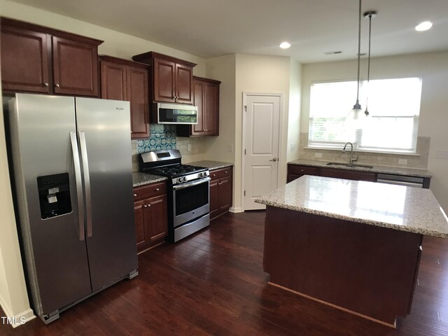 5724 Hurkett Ct, Cary, NC 27519 - photo 3
