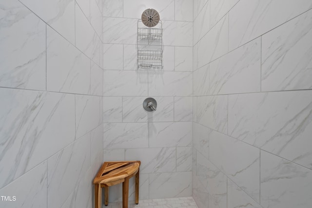 105 Chatham Walk Ln Unit 208, Cary, NC 27511 - full bathroom featuring a tile shower