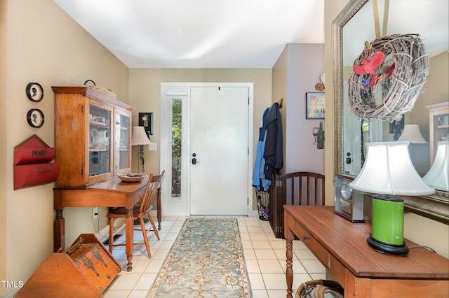 7 Weybridge Pl, Chapel Hill, NC 27517 - foyer entrance with light tile patterned floors