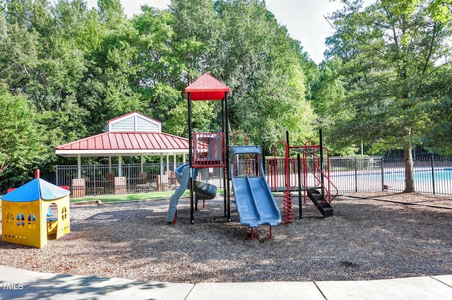 102 Whitlock Ln, Cary, NC 27513 - community play area with a community pool
