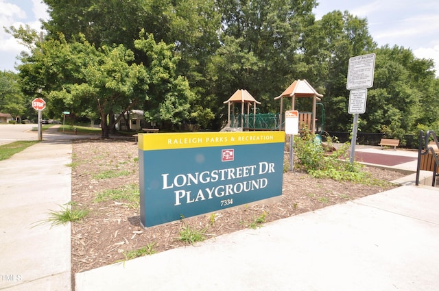 7108 Longstreet Dr Unit B, Raleigh, NC 27615 - photo 32