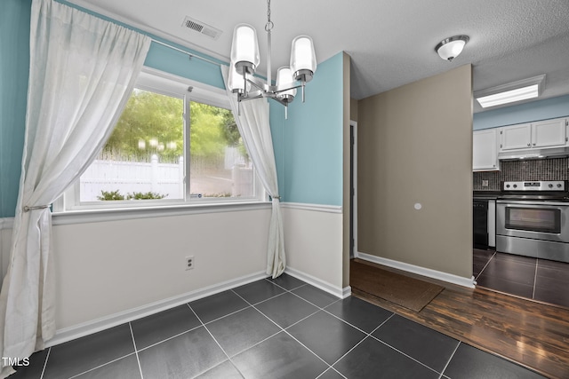 7233 Sandy Creek Dr, Raleigh, NC 27615 - photo 8