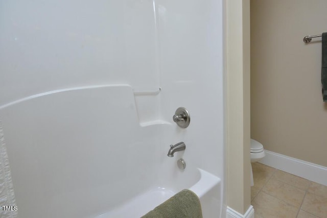 1079 Perdue Dr, Chapel Hill, NC 27517 - full bathroom featuring tile patterned floors and washtub / shower combination