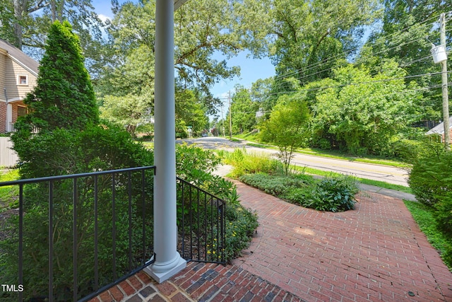 524 Gardner St, Raleigh, NC 27607 - photo 7