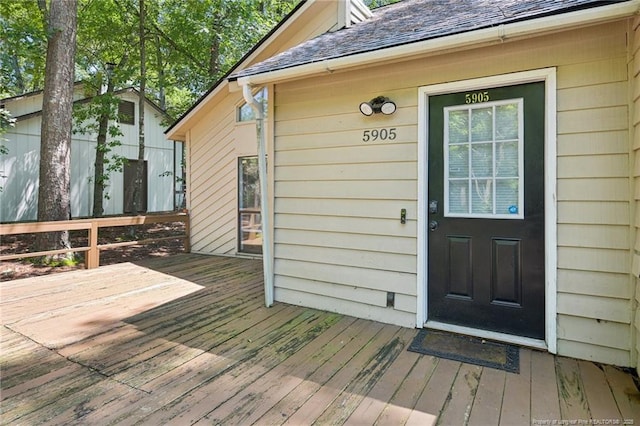 5905 Waters Edge Dr, Fayetteville, NC 28314 - entrance to property featuring a wooden deck