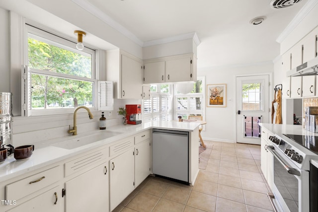 2505 Medway Dr, Raleigh, NC 27608 - photo 15