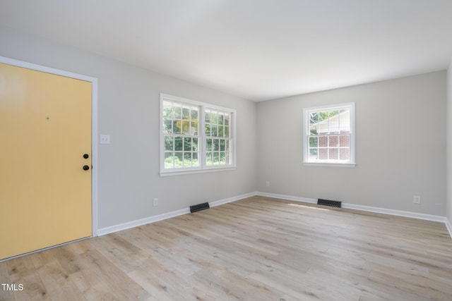 2302 Bywood Rd, Greensboro, NC 27405 - photo 9
