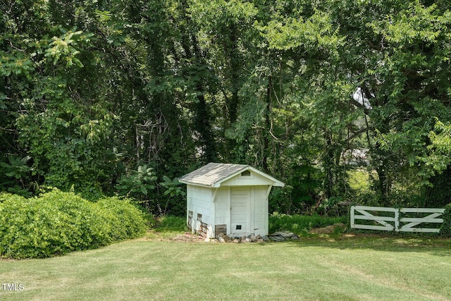 6121 Bentham Rd, Gibsonville, NC 27249 - photo 32