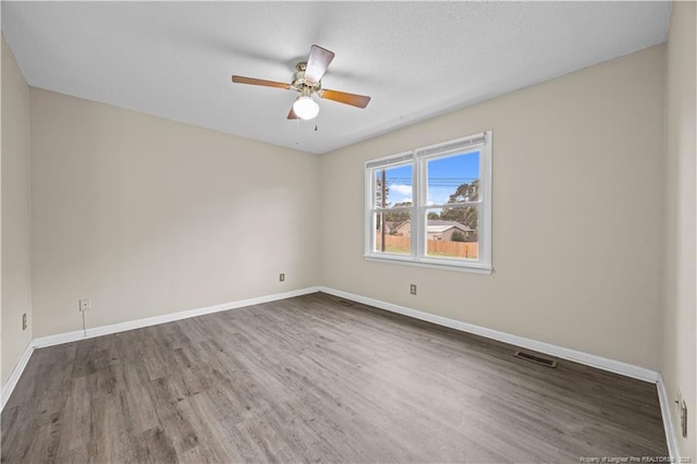 6309 Cicada St, Fayetteville, NC 28306 - photo 12