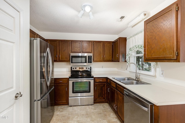 117 London Plain Ct, Cary, NC 27513 - photo 11
