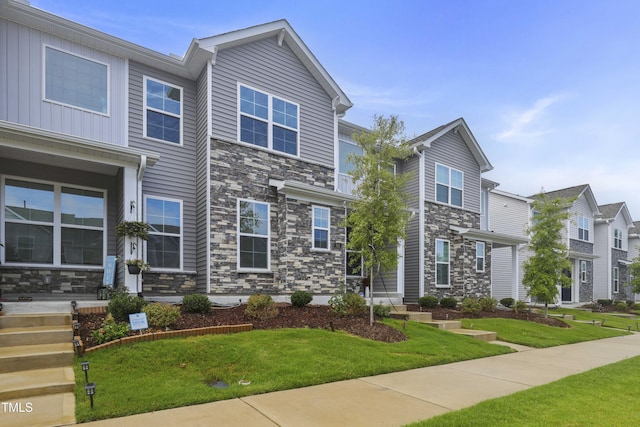 741 Andrade Dr, Fuquay Varina, NC 27526 - photo 2