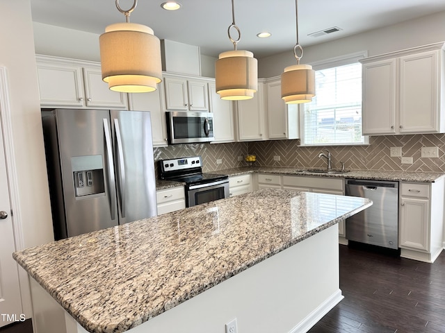 1121 Little Gem Ln, Apex, NC 27523 - photo 9
