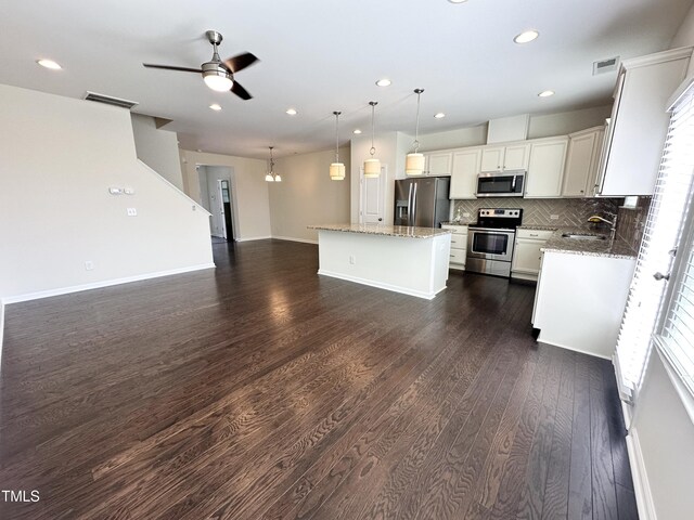 1121 Little Gem Ln, Apex, NC 27523 - photo 6
