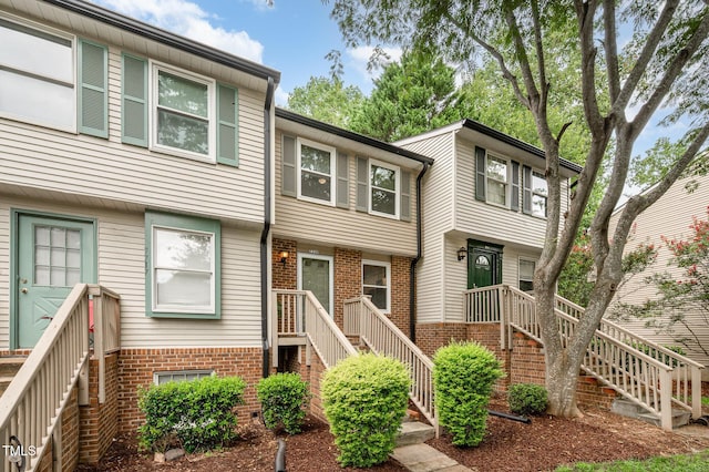 7719 Kelley Ct, Raleigh, NC 27615 - photo 1
