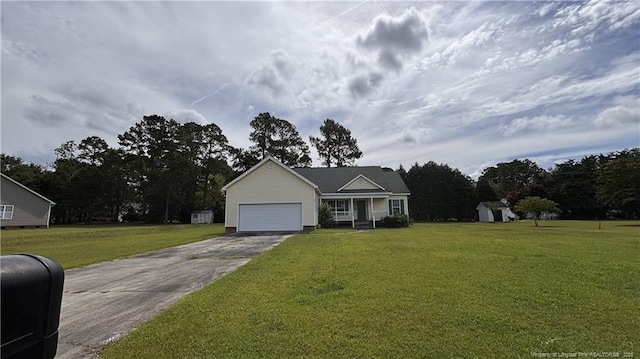 205 Kelly Dr, Laurinburg, NC 28352 - photo 1