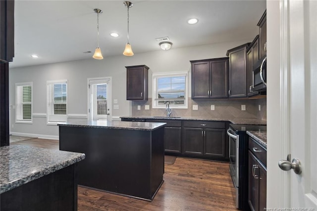 382 Wexford St, Raeford, NC 28376 - photo 16