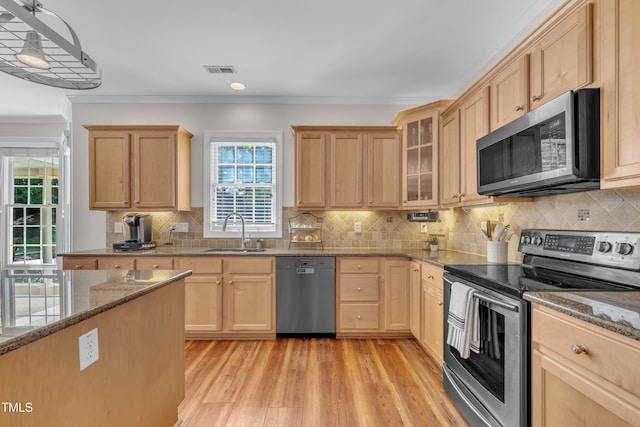 226 Shillings Chase Dr, Cary, NC 27518 - photo 11