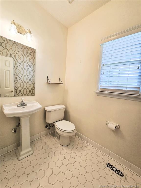 217 St Thomas Rd, Fayetteville, NC 28311 - photo 21