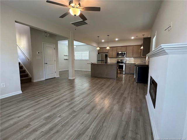 158 Ledgebrook Ln, Raeford, NC 28376 - photo 2