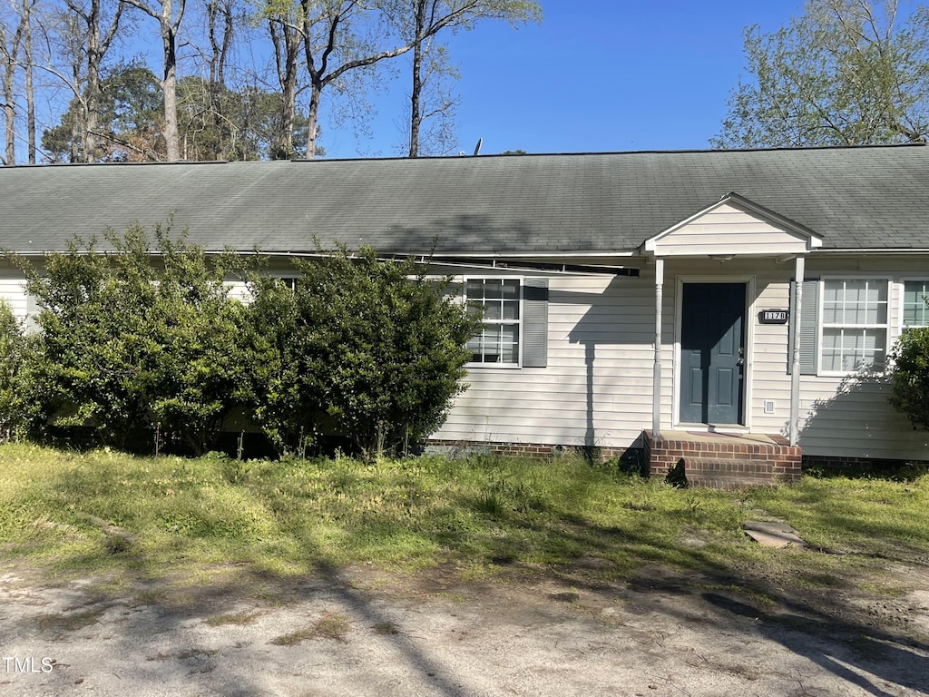 117 E Glenn St, Zebulon, NC 27597 - photo 3