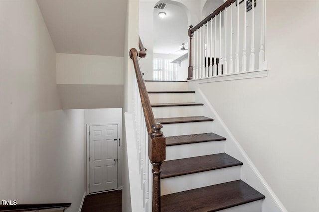 9118 Wooden Rd, Raleigh, NC 27617 - photo 8