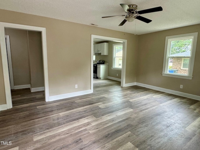 902 Meadow St S, Wilson, NC 27893 - photo 5