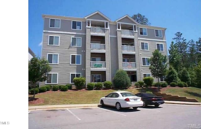 1221 University Ct Unit 203, Raleigh, NC 27606 - photo 2