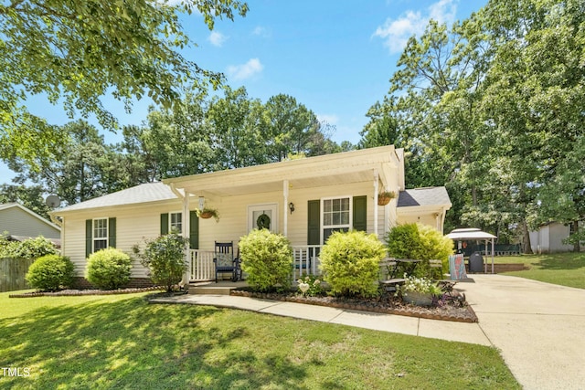 124 Holly Mountain Rd, Holly Springs, NC 27540 - photo 4