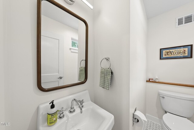 1312 Dixie Trl, Raleigh, NC 27607 - photo 27