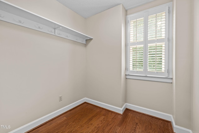 8224 Clear Brook Dr, Raleigh, NC 27615 - photo 35