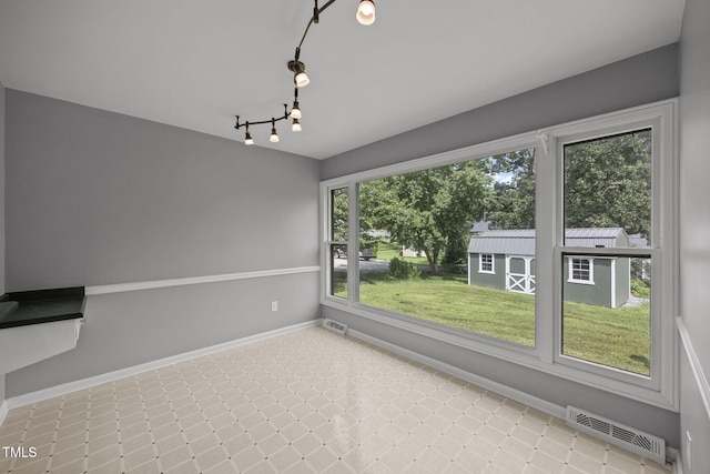 2003 Edgewood Ave, Burlington, NC 27215 - photo 9
