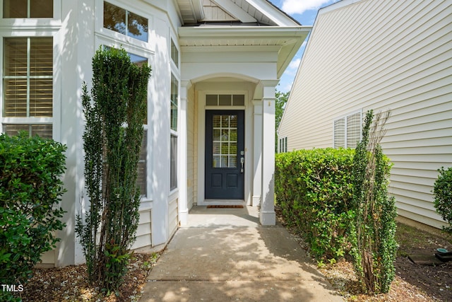 710 Burnaby Ct, Cary, NC 27519 - photo 4