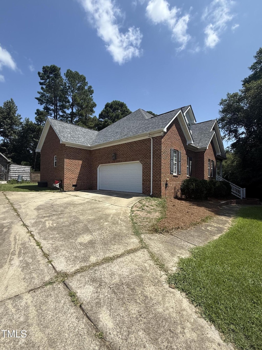 1709 Shell Cracker Dr, Willow Springs, NC 27592 - photo 2