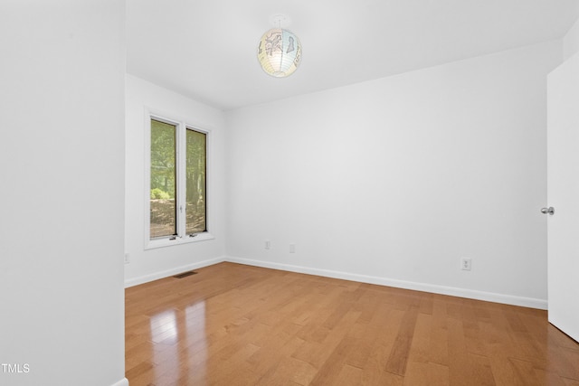 5008 Tallwood Dr, Raleigh, NC 27613 - photo 13