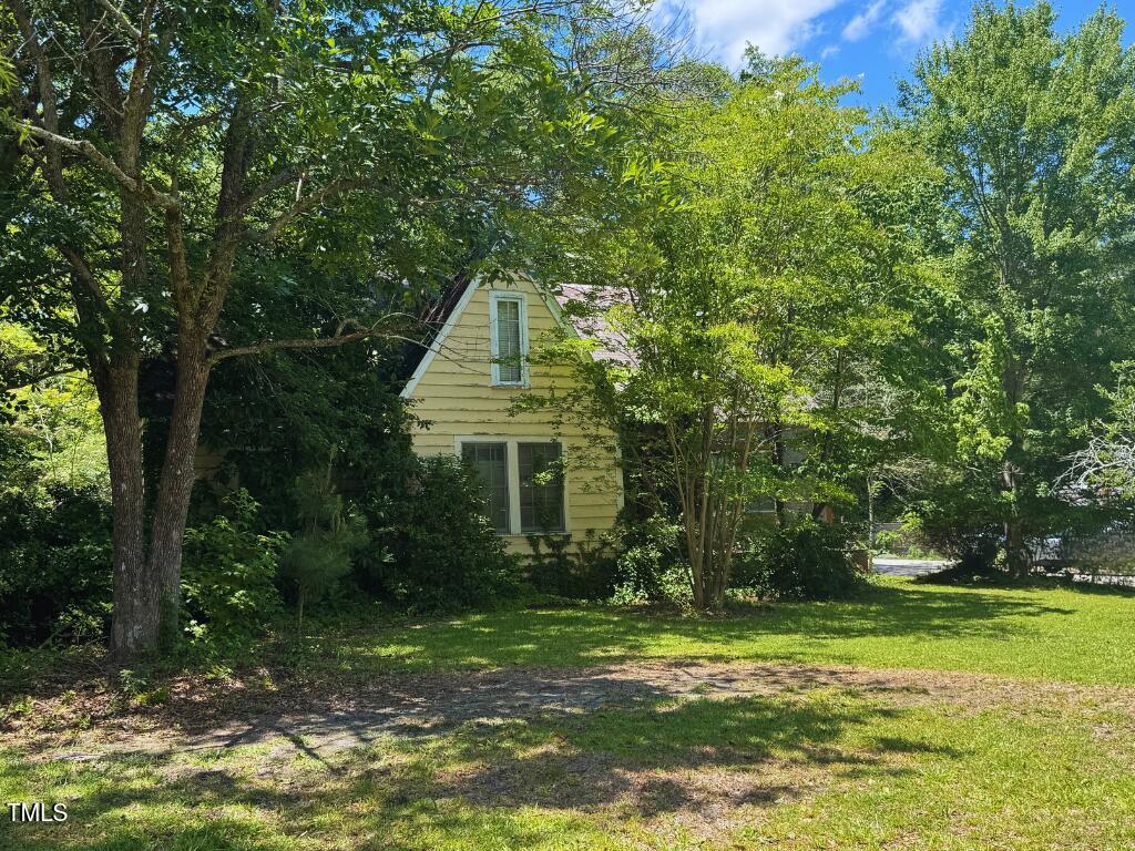 602 S Main St, Fuquay Varina, NC 27526 - photo 3