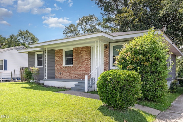 925 Rochester Dr, Fayetteville, NC 28305 - photo 2