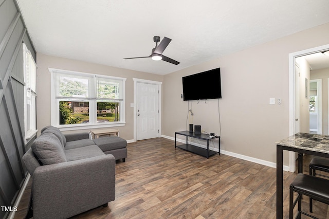 925 Rochester Dr, Fayetteville, NC 28305 - photo 4