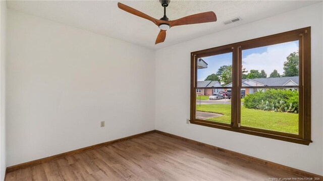517 Blackbird Rd, Fayetteville, NC 28314 - photo 22
