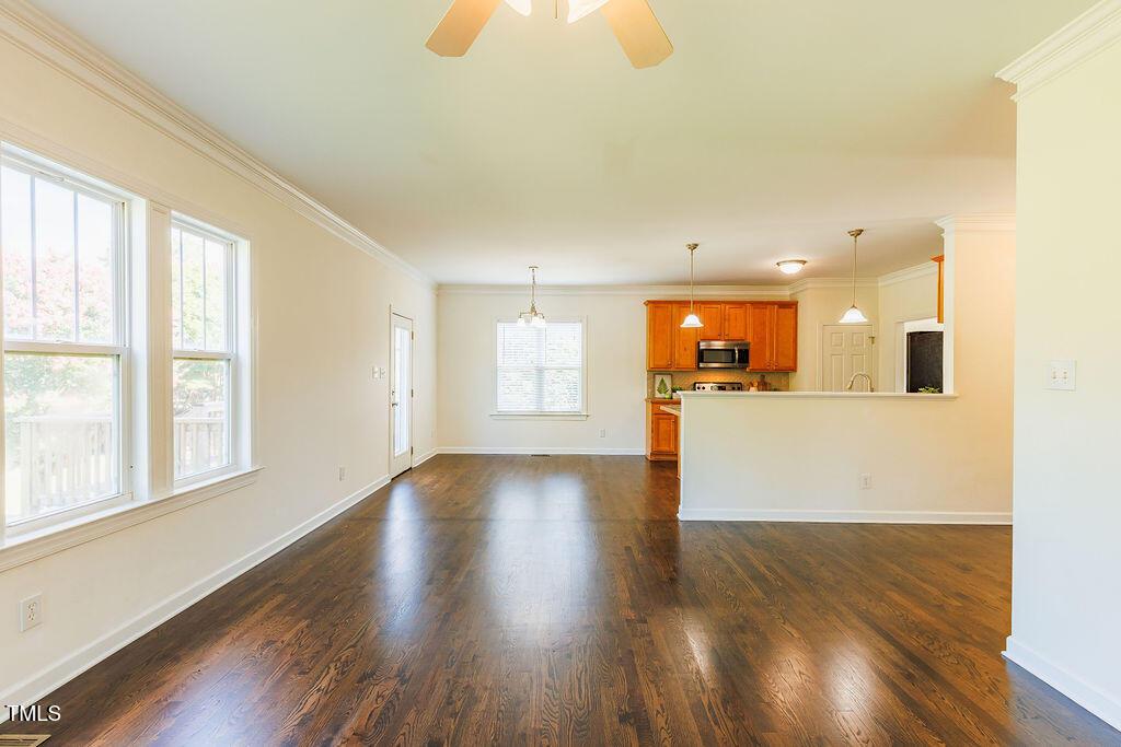200 Kintyre Dr, Clayton, NC 27520 - photo 4