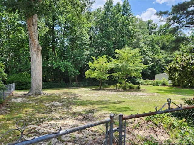 628 Galloway Dr, Fayetteville, NC 28303 - photo 17