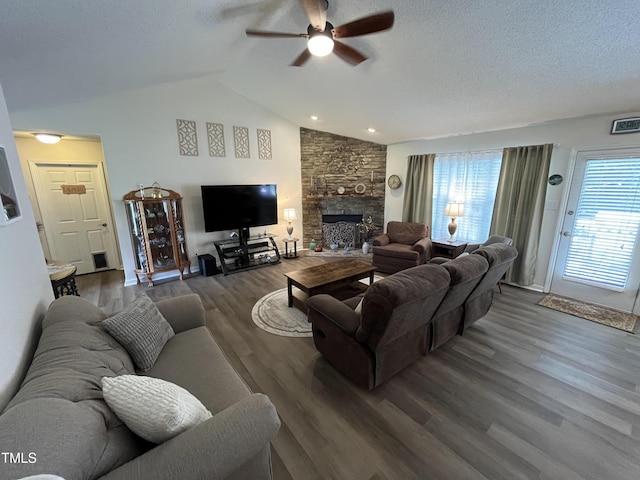 111 Valleycastle Ct, Clayton, NC 27520 - photo 4