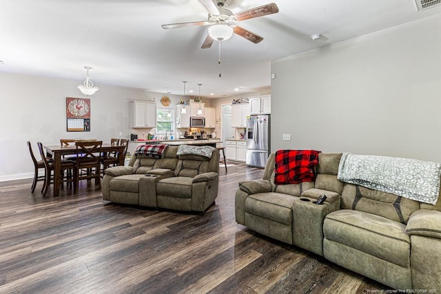 2073 Hayfield Rd, Wade, NC 28395 - photo 20