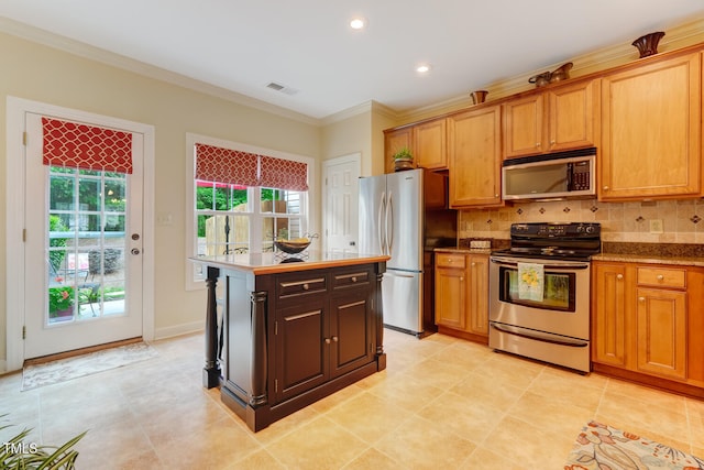 2213 St James Dr, Reidsville, NC 27320 - photo 17