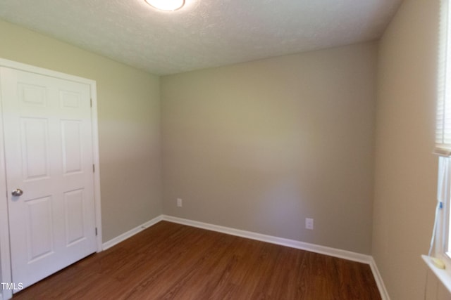 7027 Calamar Dr, Fayetteville, NC 28314 - photo 12